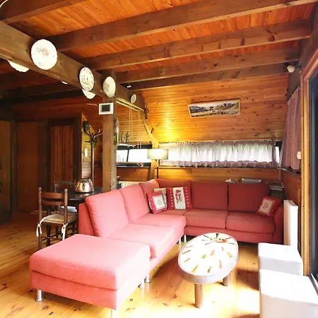 Au Mont-dore, 3 Chambres, Terrasse Et Parking, 8 Couchages - Fr-1-415-208